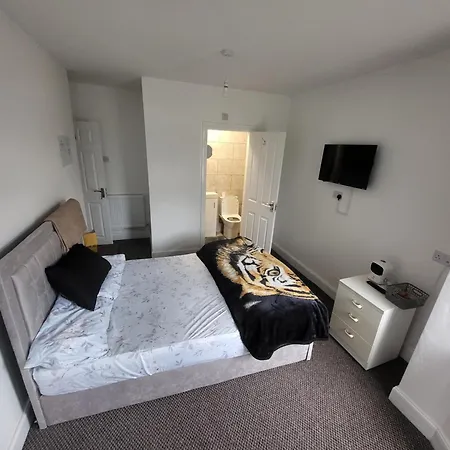 Adam Letting Homestay *